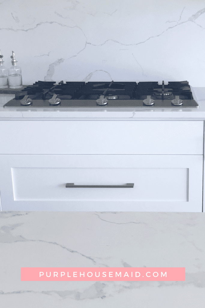 quartz-countertops-clean